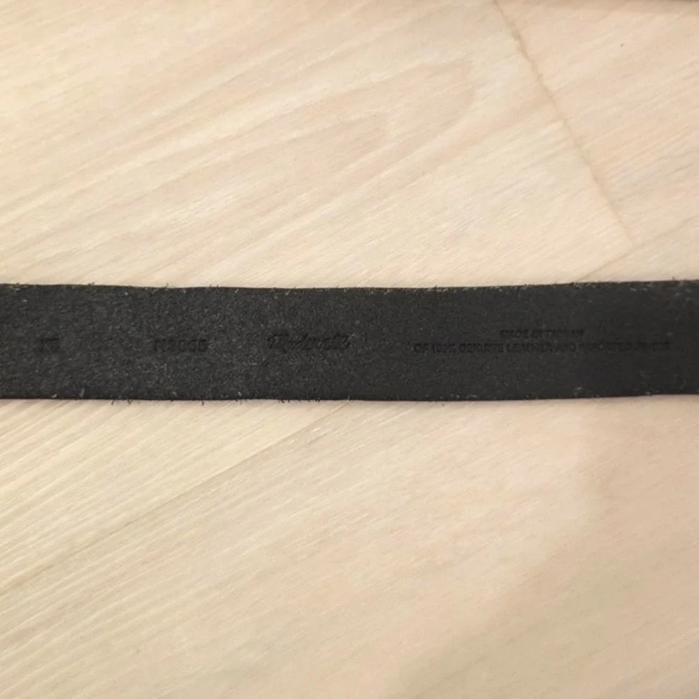 Madewell Women's Black Belt Oval Buckle Belt - Size XS